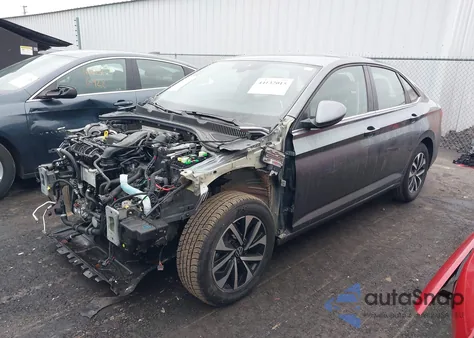 2025 Volkswagen Jetta 1.5T S z USA, uszkodzony, nr VIN 3VW5X7BUXSM007674